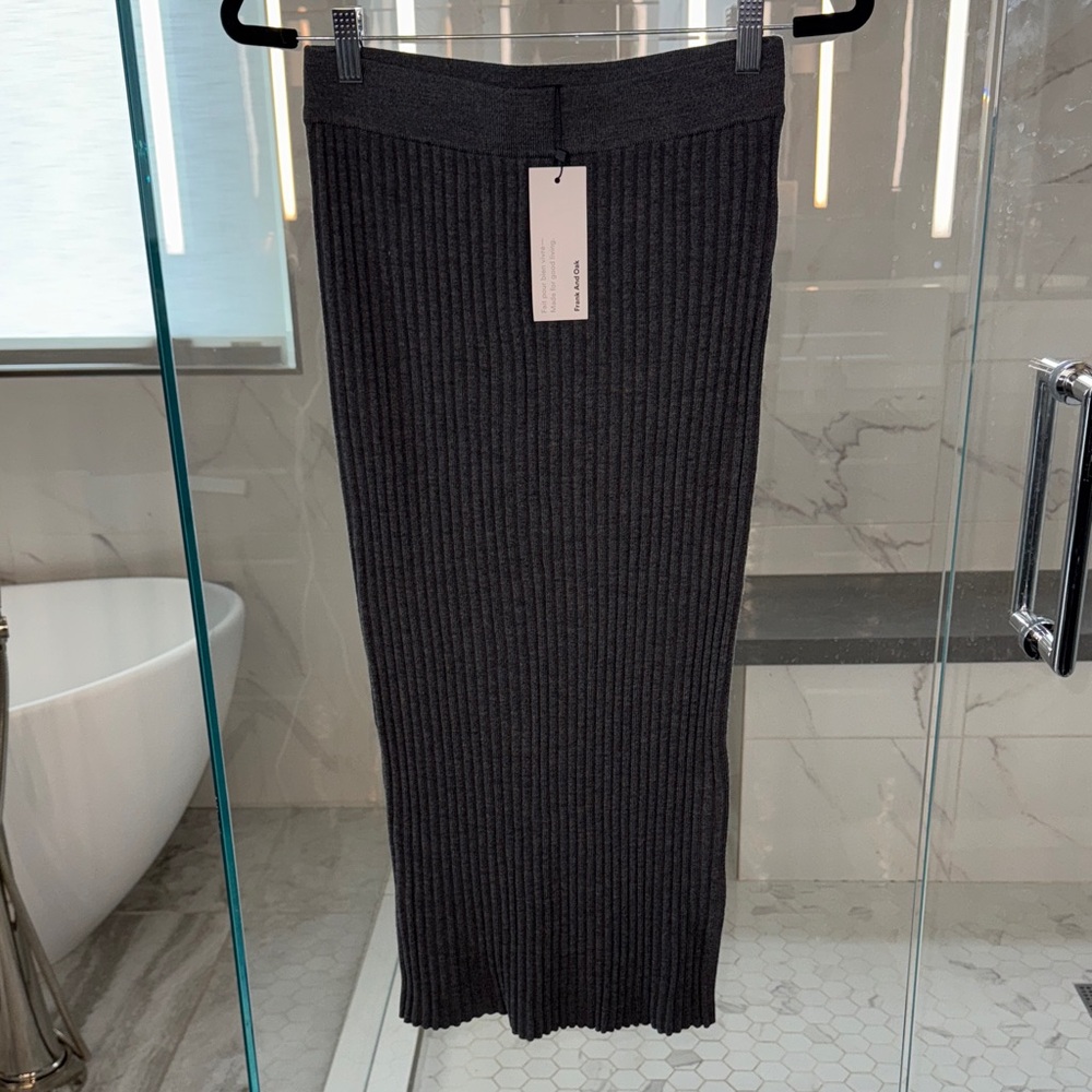 Frank & Oak Dark Gray Pencil Skirt